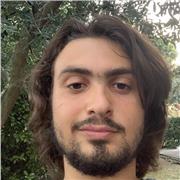 Diplomato al liceo scientifico internazionale offre ripetizioni di inglese